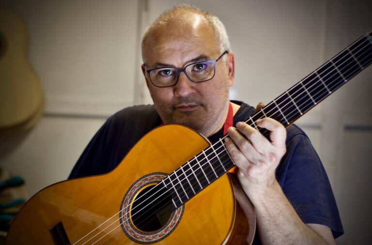 javier_castaño_guitarra